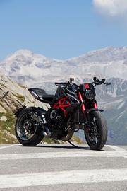 MV AGUSTA BRUTALE 800 “VISION” by Vspecial