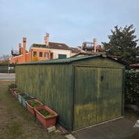 Box auto, ricovero attrezzi, altro