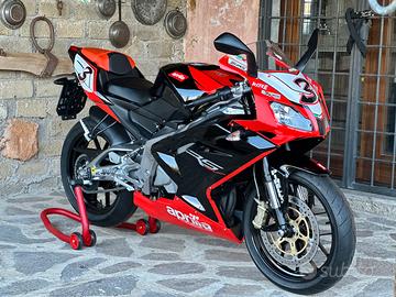 Aprilia RS 125 2Tempi 2012 SBK Max Biaggi KM 0