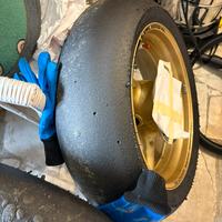 Metzeller TD Slick 200/55 e 120/70 DOT 2025