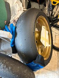 Metzeller TD Slick 200/55 e 120/70 DOT 2025