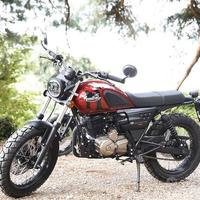 BLACK FRIDAY SCRAMBLER FB.Mondial SPARTAN 250ccRED