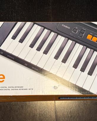 Pianola Casio Casiotone CT-S100