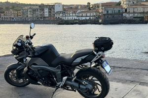 Moto BMW K1300R black edition
