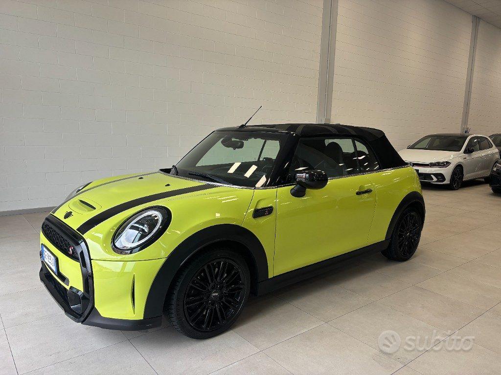 MINI Mini Cabrio (F57)