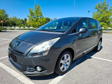 Peugeot  5008 1.6 diesel  112 cav FRIZ.VOL NUOVO
