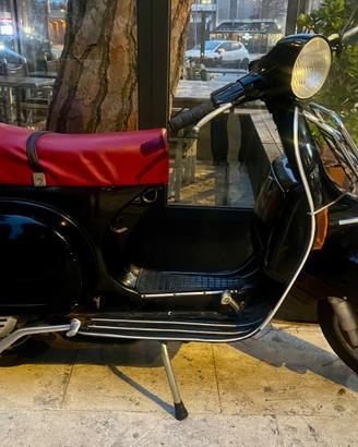 Vespa d'epoca PX 125 del 1981