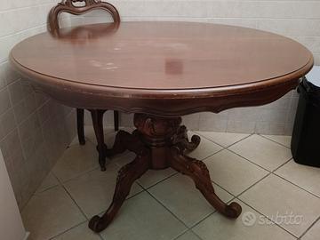 Tavolo rotondo classico allungabile 