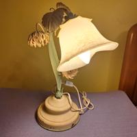Lampada da comodino floreale Shabby Chic – Ferro e