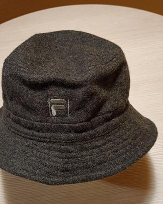 Cappello Fila grigio scuro