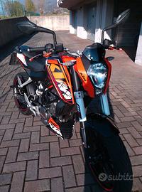 KTM Duke 125