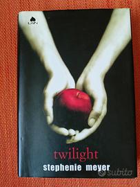 Twilight di stephenie meyer prima edizione 2006
