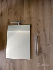 Led e porta asciugamano + omaggio specchio