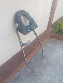 Staffa porta bauletto GiVi