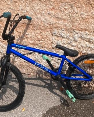 bmx RADIO the DICE 