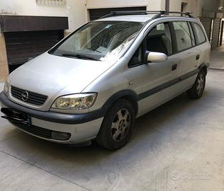 Opel zafira 2003