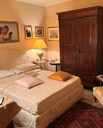 Trecastagni centro ; nuovo arredato 3 vani