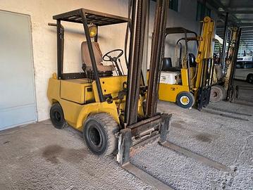 Muletto Still DFG 25 Q.LI con Traslat. e idroguida