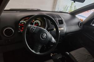 Auto Suzuki Sx4