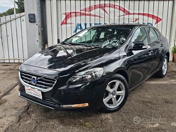 Volvo V40 D2 Momentum