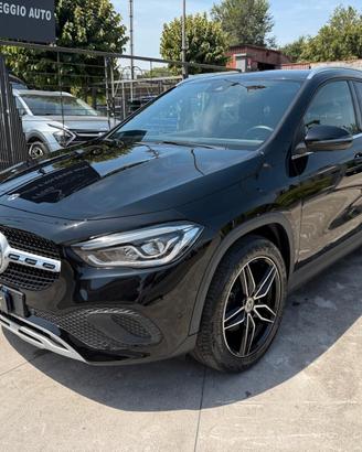 Mercedes-benz GLA 200 d Automatic 4Matic Sport