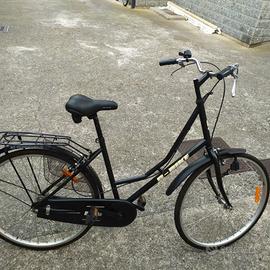 bicicletta da donna tipo Olanda 