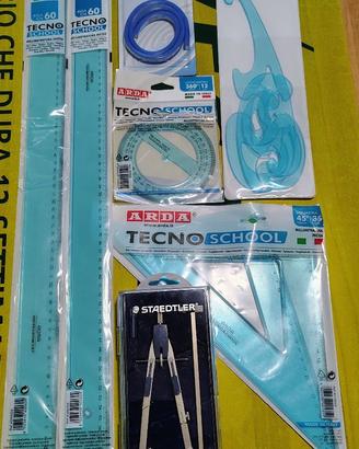 SET MATERIALE SCUOLA: Compasso-righe-squadre-ecc.