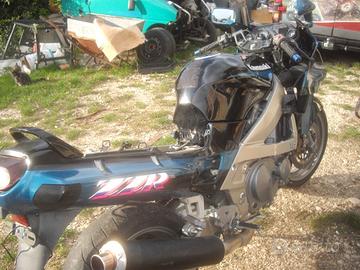 ricambi kawasaki zzr600