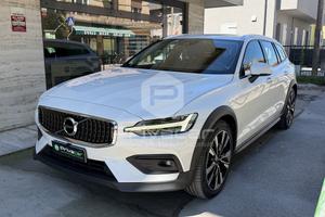 VOLVO V60 Cross Country D4 AWD Geartronic Pro