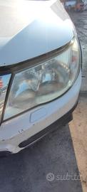 SUBARU FORESTER 2010 FARO ANTERIORE SX/DX