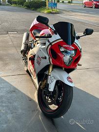 Suzuki GSX-R 750 Lucky Strike