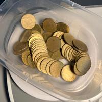 Lotto da 330g di monete da 200 lire Italia