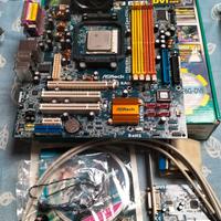 Blocco componenti anni '00 e '10 accetto proposte