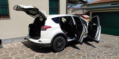 Toyota RAV4 2.5 Hybrid 4WD