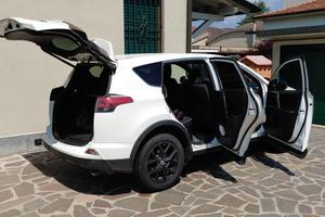 Toyota RAV4 2.5 Hybrid 4WD