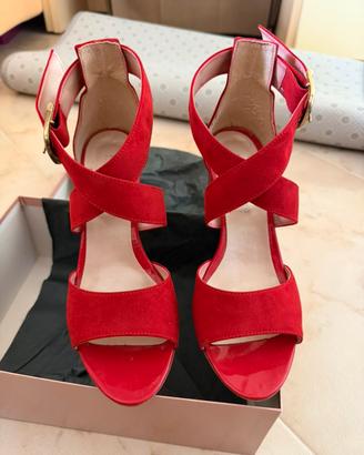 Sandalo rosso pittarello