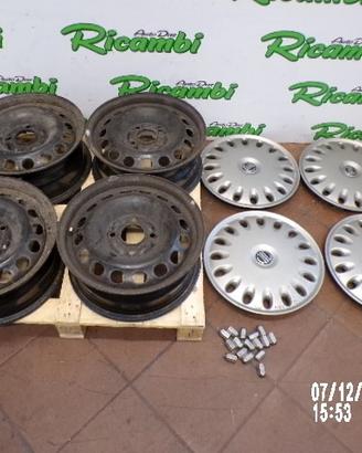 CERCHI IN FERRO VOLVO S40 DA 15 X 6 ET 44 1998