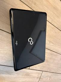 Fujitsu pc portatile