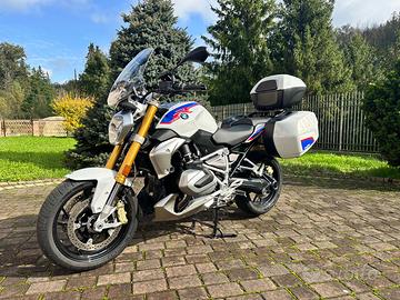 BMW R 1250 R allestimento HP - FULL OPTIONALS