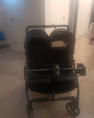 passeggino gemellare
