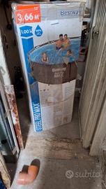 piscina e motore di sabbia 