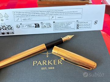 Stilografica Parker Sonnet laminata ORO