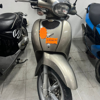 Piaggio scarabeo 100 4t