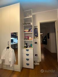 colonna libreria con 4 cassetti sotto + vani a gio