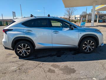 LEXUS NX300h