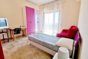 Camera per studentessa o impiegata