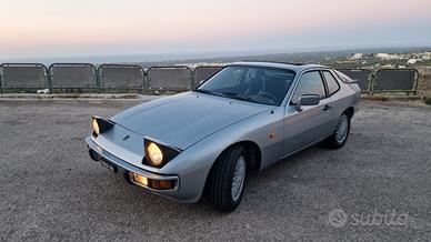Porsche 924