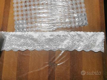 Pizzo Tulle Merletto con motivo in argento 