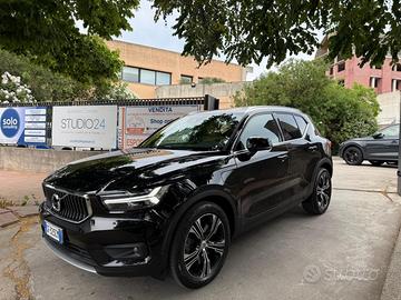 VOLVO XC40 km. 82.000! T5 Plug-in Hybrid