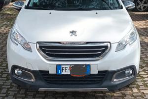 Peugeot 2008 diesel allure Blue HDi maggio 2016